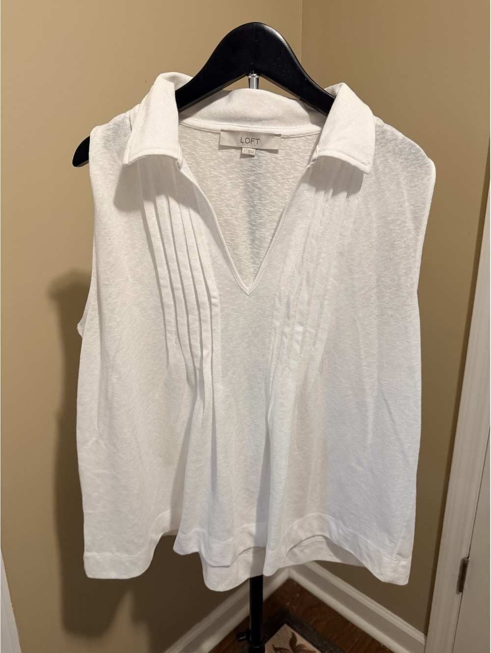 LOFT White Tank Top Women Size L Sleeveless Layering Top